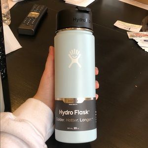 Hydro Flask 20 OZ tumbler